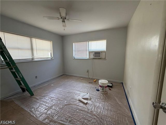 4902 Victoria DR 1, Cape Coral, FL 33904