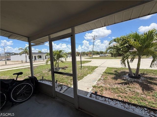 4902 Victoria DR 1, Cape Coral, FL 33904