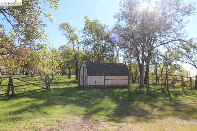 10477 Violetta, Coulterville, CA 95311