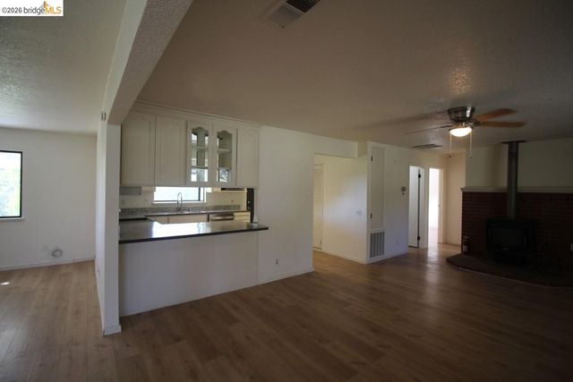 10477 Violetta, Coulterville, CA 95311