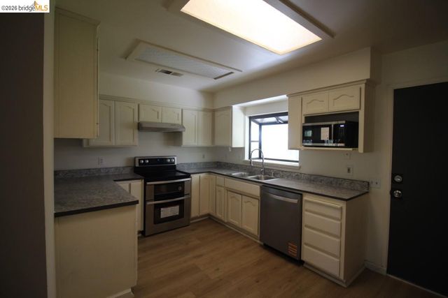 10477 Violetta, Coulterville, CA 95311