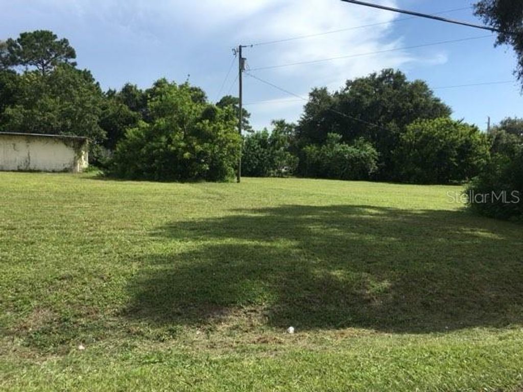 106 GULF AVENUE, Nokomis, FL 34275