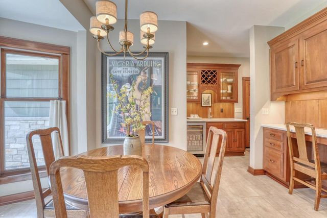 W323N6775 Wildwood Point ROAD, Hartland, WI 53029