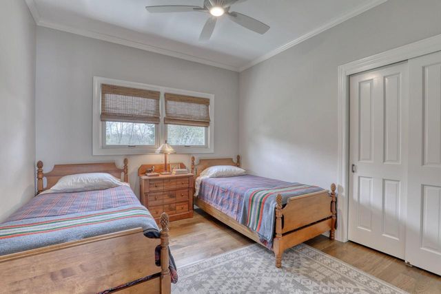 W323N6775 Wildwood Point ROAD, Hartland, WI 53029