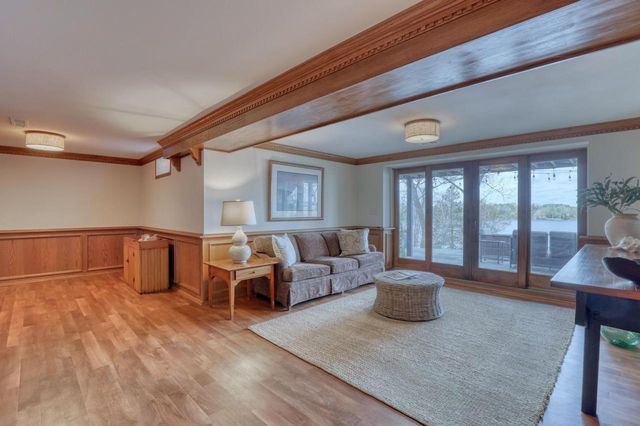 W323N6775 Wildwood Point ROAD, Hartland, WI 53029