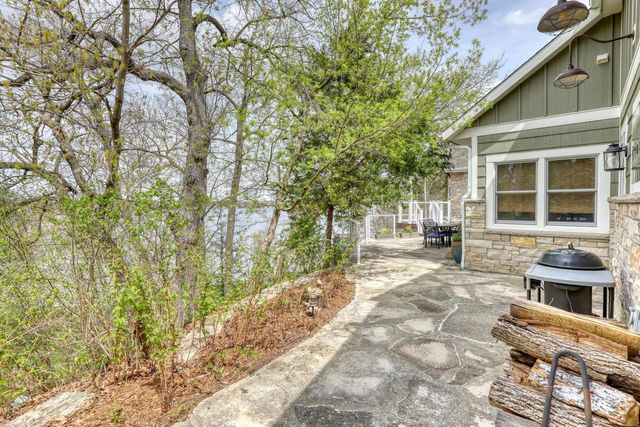 W323N6775 Wildwood Point ROAD, Hartland, WI 53029
