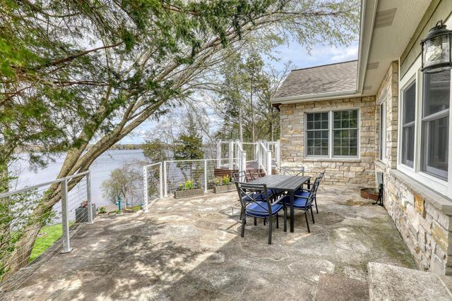 W323N6775 Wildwood Point ROAD, Hartland, WI 53029