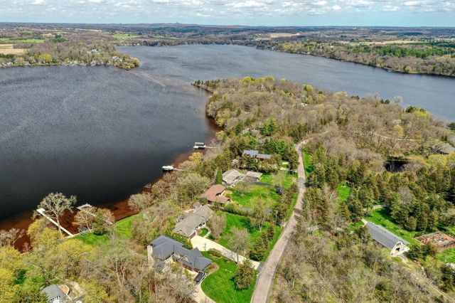 W323N6775 Wildwood Point ROAD, Hartland, WI 53029