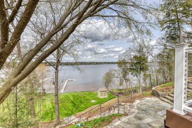 W323N6775 Wildwood Point ROAD, Hartland, WI 53029