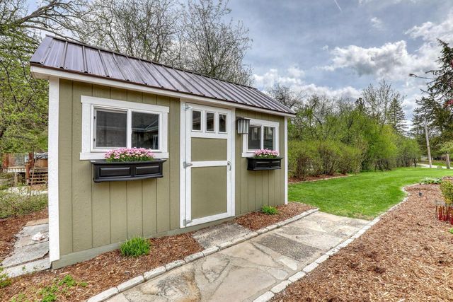 W323N6775 Wildwood Point ROAD, Hartland, WI 53029
