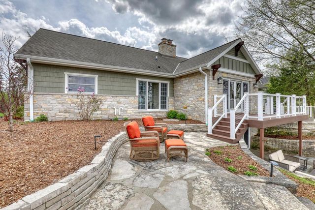 W323N6775 Wildwood Point ROAD, Hartland, WI 53029