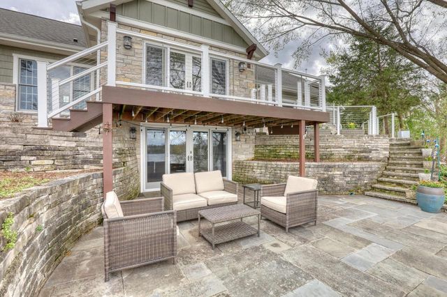 W323N6775 Wildwood Point ROAD, Hartland, WI 53029