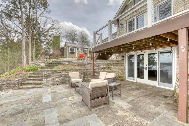 W323N6775 Wildwood Point ROAD, Hartland, WI 53029