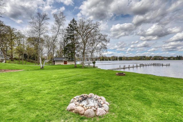 W323N6775 Wildwood Point ROAD, Hartland, WI 53029