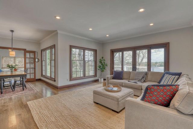 W323N6775 Wildwood Point ROAD, Hartland, WI 53029