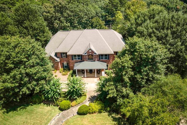 1 Hillsborough Court, Little Rock, AR 72212
