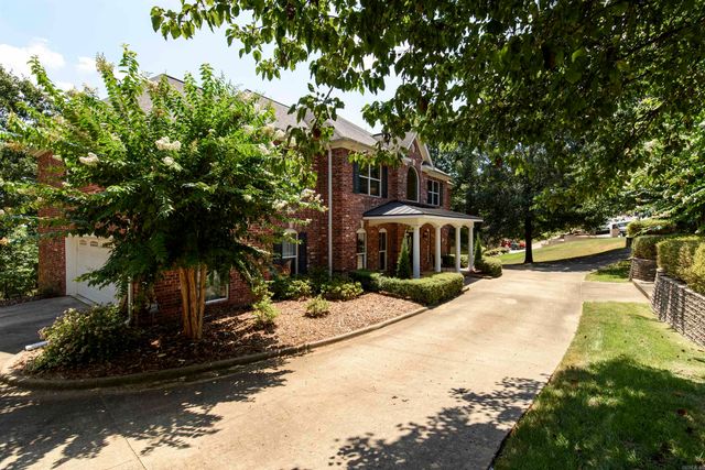 1 Hillsborough Court, Little Rock, AR 72212