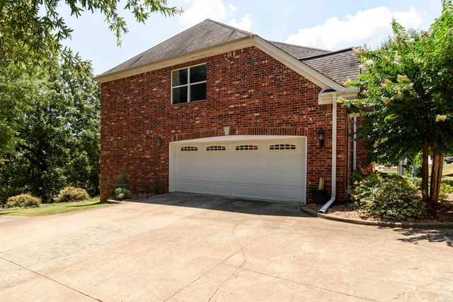 1 Hillsborough Court, Little Rock, AR 72212