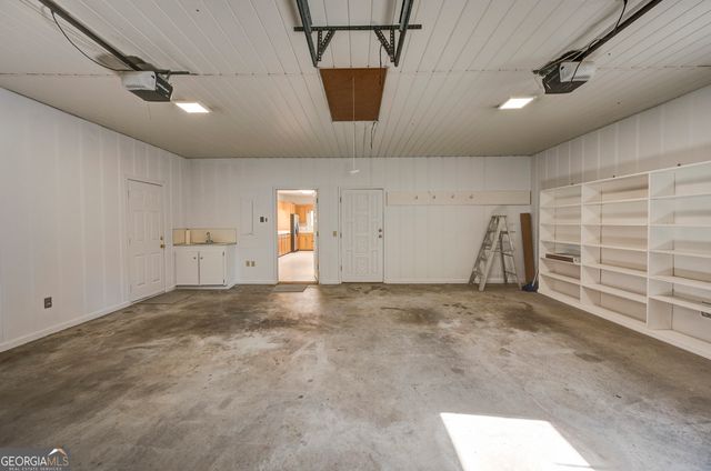 636 Tucker Hollow Road SE, Calhoun, GA 30701