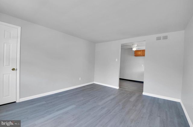 309 MONTGOMERY AVE, Jenkintown, PA 19046