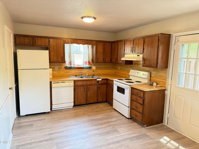 4401 Bleeker Court, Raleigh, NC 27606