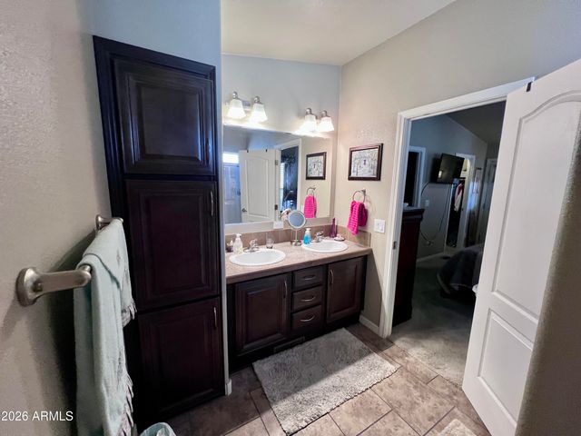 650 N Hawes Road 4004, Mesa, AZ 85207