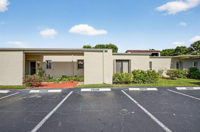 2532 S Boundbrook Dr S 102, Palm Springs, FL 33406
