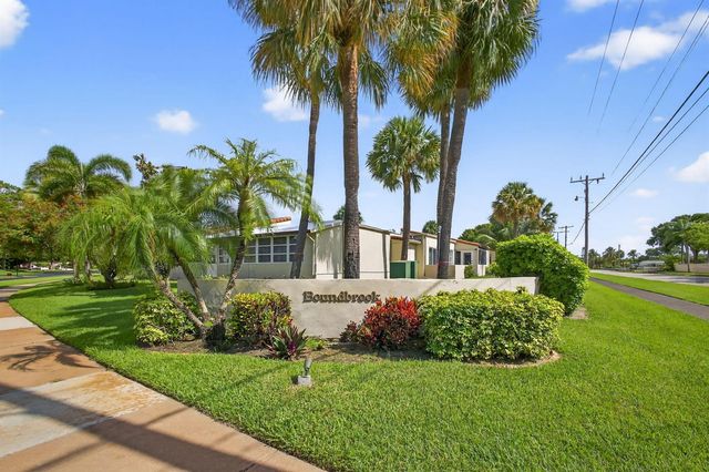 2532 S Boundbrook Dr S 102, Palm Springs, FL 33406