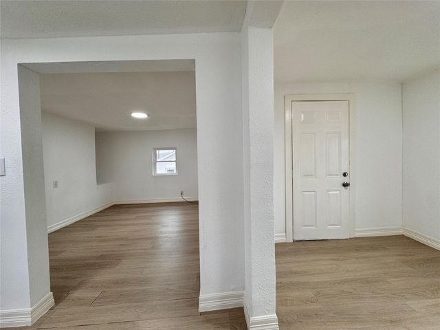 27 Norwood St 4, Houston, TX 77011
