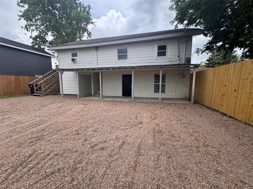 27 Norwood St 4, Houston, TX 77011