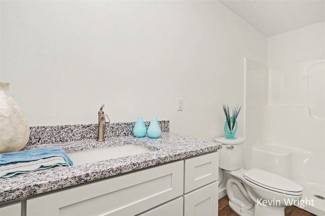 4655 Henry Street, Norton Shores, MI 49441