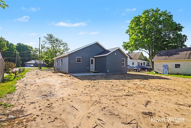 4655 Henry Street, Norton Shores, MI 49441