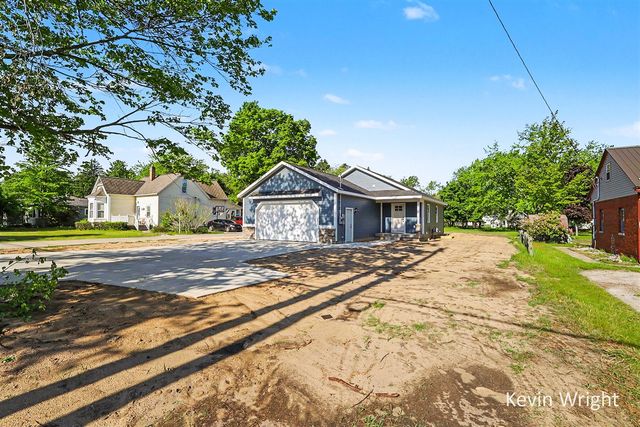 4655 Henry Street, Norton Shores, MI 49441