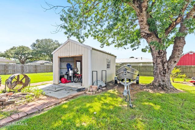 1530 St. Charles Street, Breaux Bridge, LA 70517