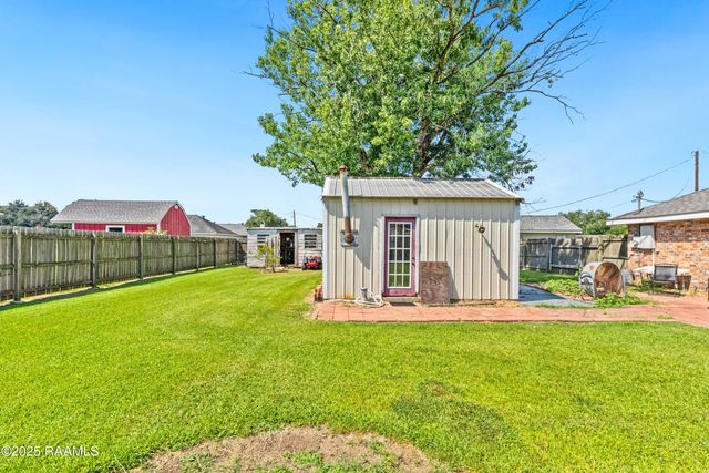 1530 St. Charles Street, Breaux Bridge, LA 70517