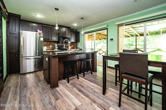 110 Hickory Ridge Cove, Raymond, MS 39154