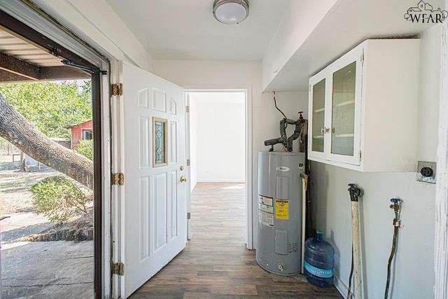 9485 SEYMOUR HIGHWAY, Wichita Falls, TX 76310