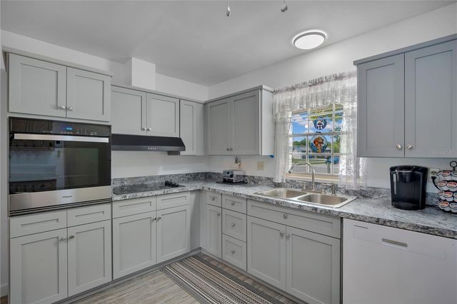 309 VIHLEN ROAD, Sanford, FL 32771