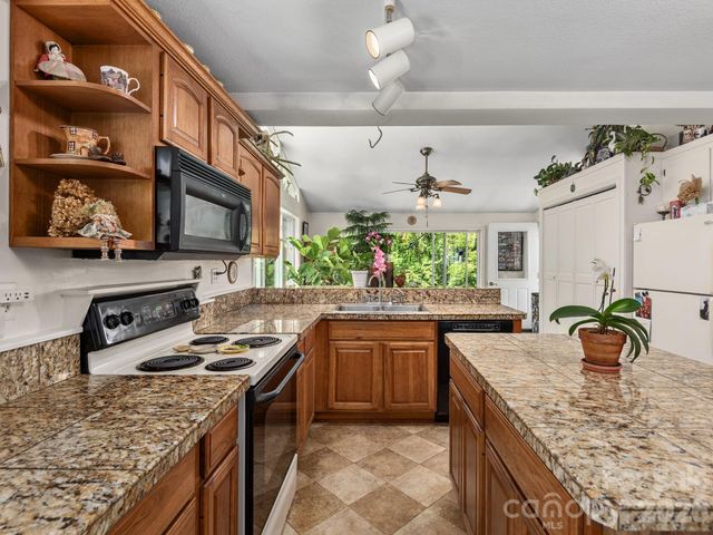 46 Perennial Ridge, Weaverville, NC 28787