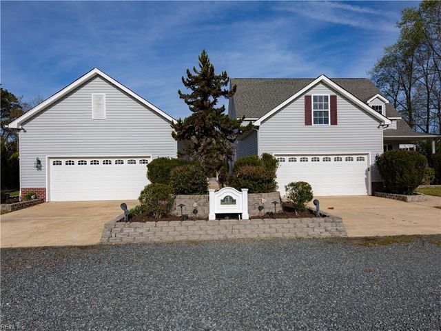 21311 Brewers Farm LN, Carrollton, VA 23314
