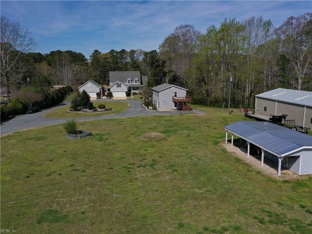 21311 Brewers Farm LN, Carrollton, VA 23314