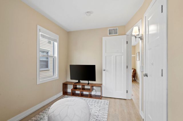 2712 Dakota Avenue S, Saint Louis Park, MN 55416