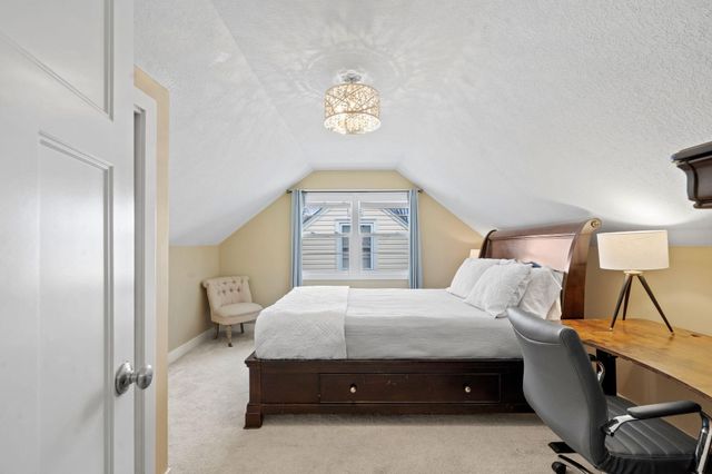 2712 Dakota Avenue S, Saint Louis Park, MN 55416