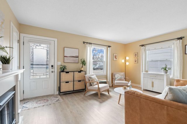 2712 Dakota Avenue S, Saint Louis Park, MN 55416