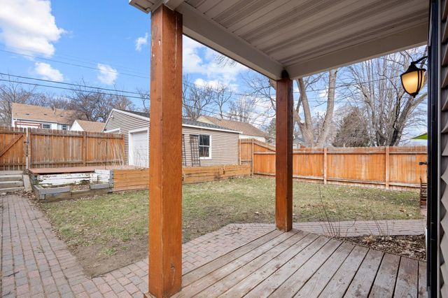 2712 Dakota Avenue S, Saint Louis Park, MN 55416