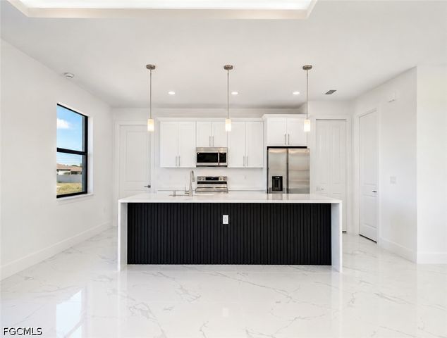 4102 13th ST SW, Lehigh Acres, FL 33976