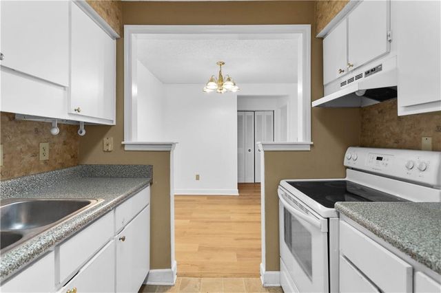 3018 Wingate Way, Atlanta, GA 30350