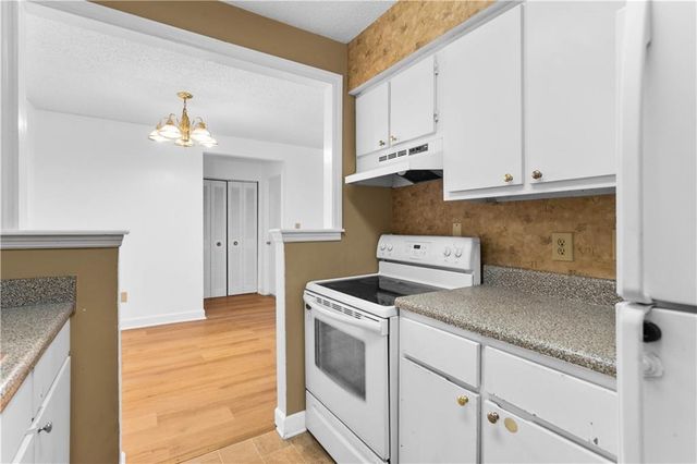 3018 Wingate Way, Atlanta, GA 30350