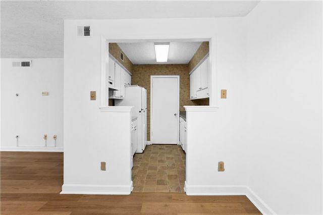 3018 Wingate Way, Atlanta, GA 30350