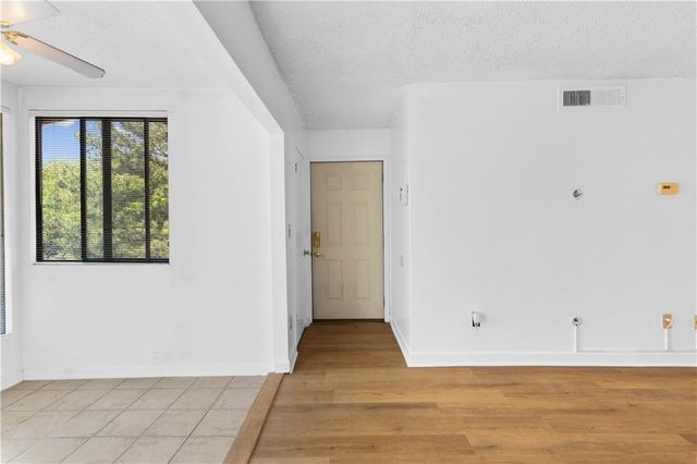 3018 Wingate Way, Atlanta, GA 30350